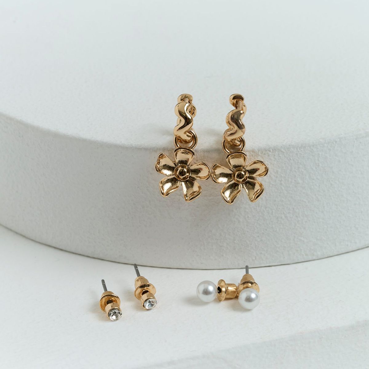 LOUNGE - Set Aros Mujer Perla Flores Punto Luz