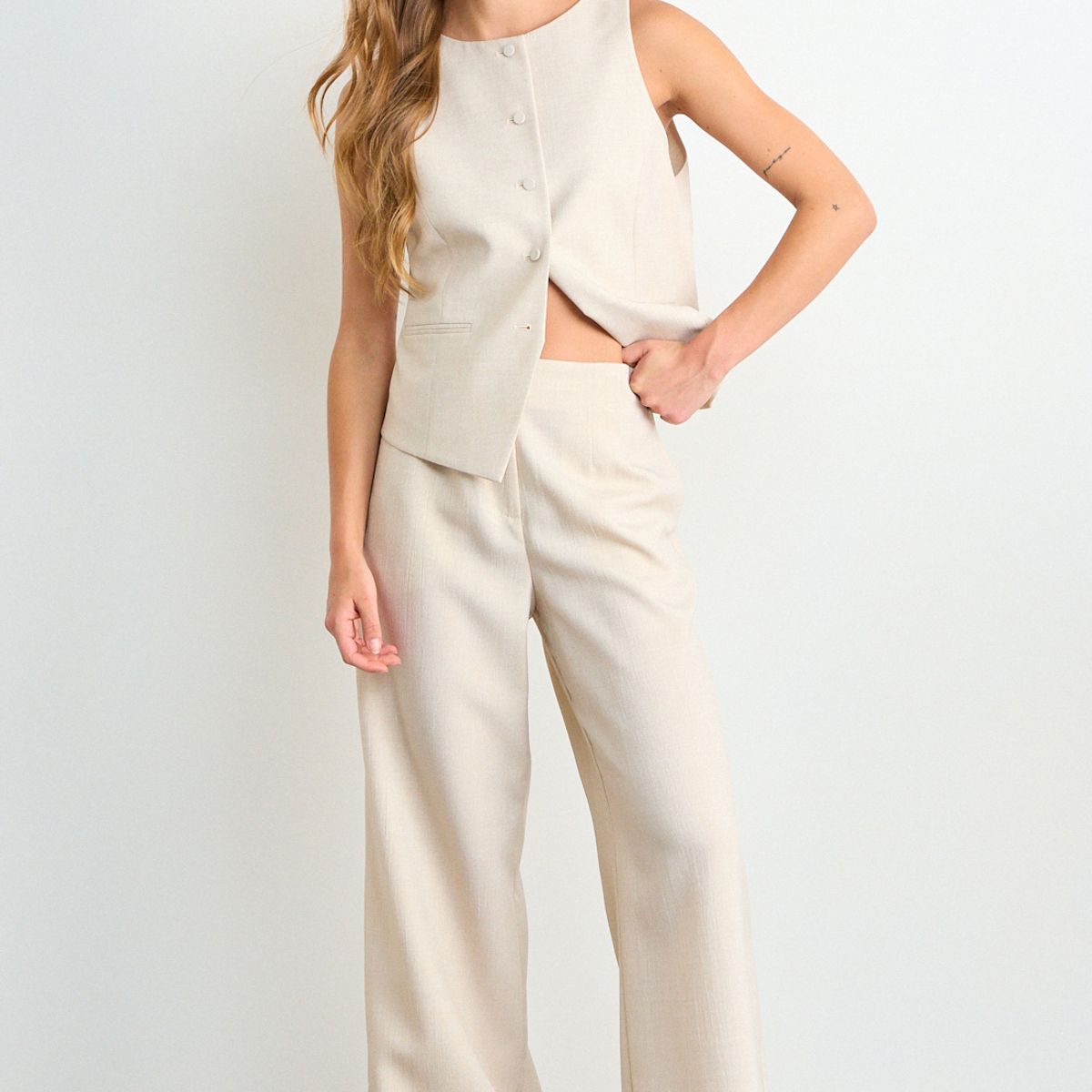 IO - Pantalon Liso Mujer Beige Io