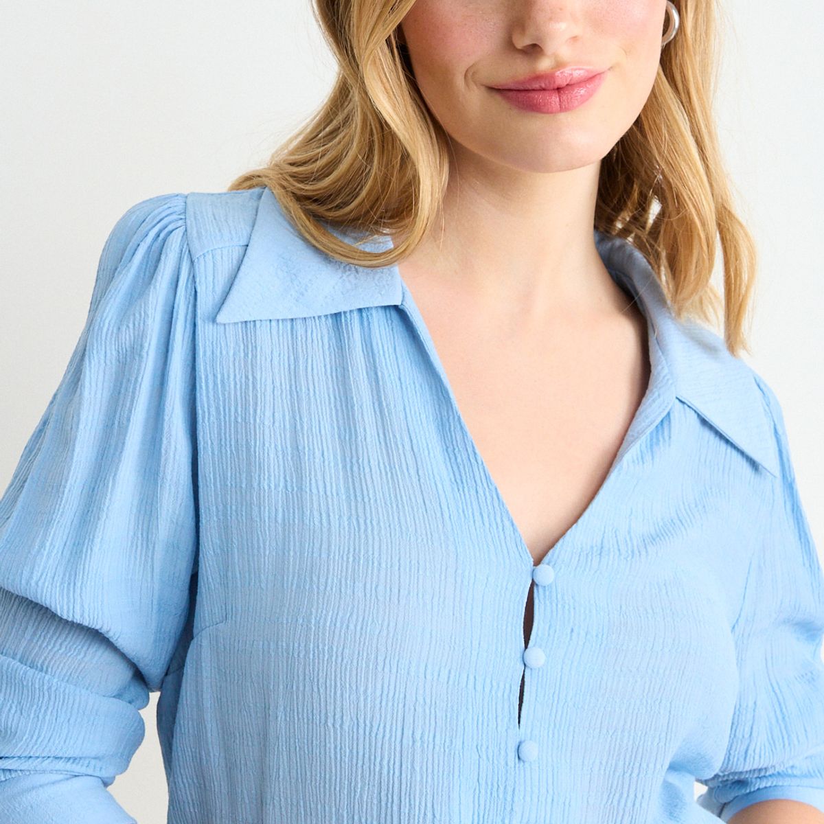IO - Blusa Lisa Mujer Celeste Io