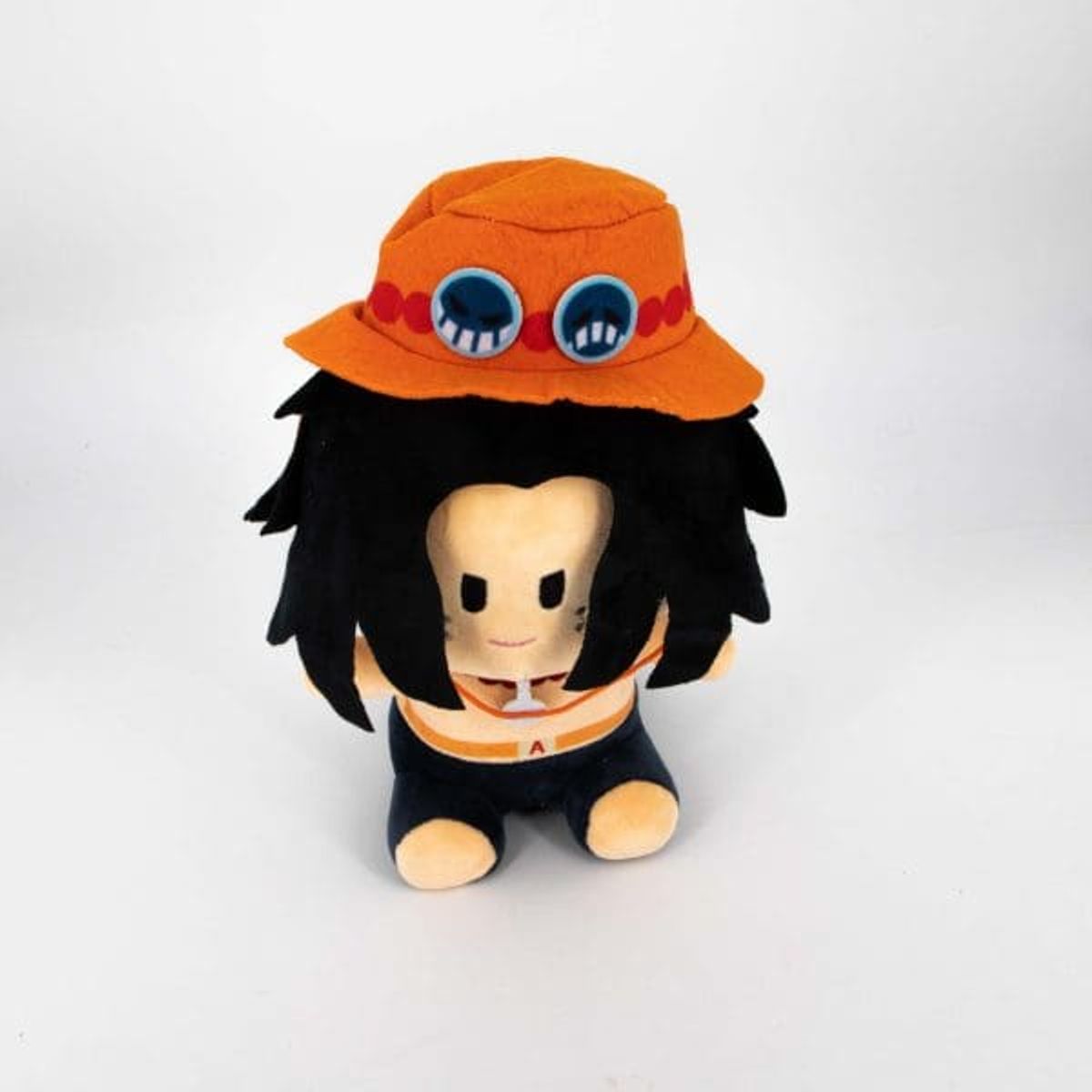 GENERICO - Peluche D. Ace puño de fuego de one piece  26 cm