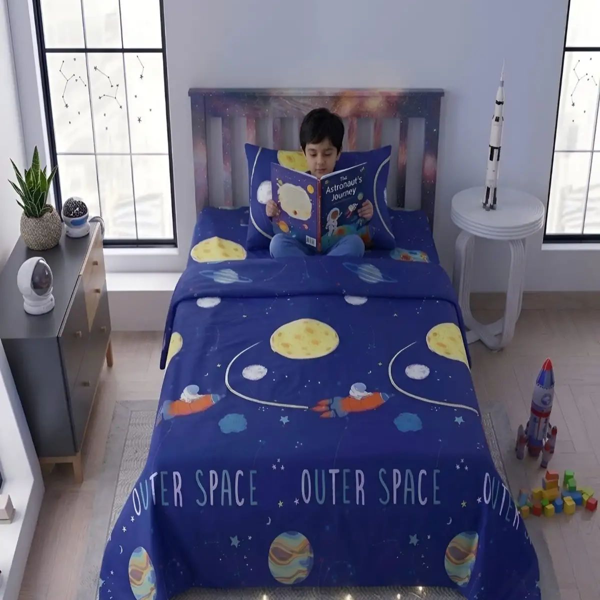 GENERICO - Juego De Sábanas Microfibra  1,5 Plazas Diseño de planetas