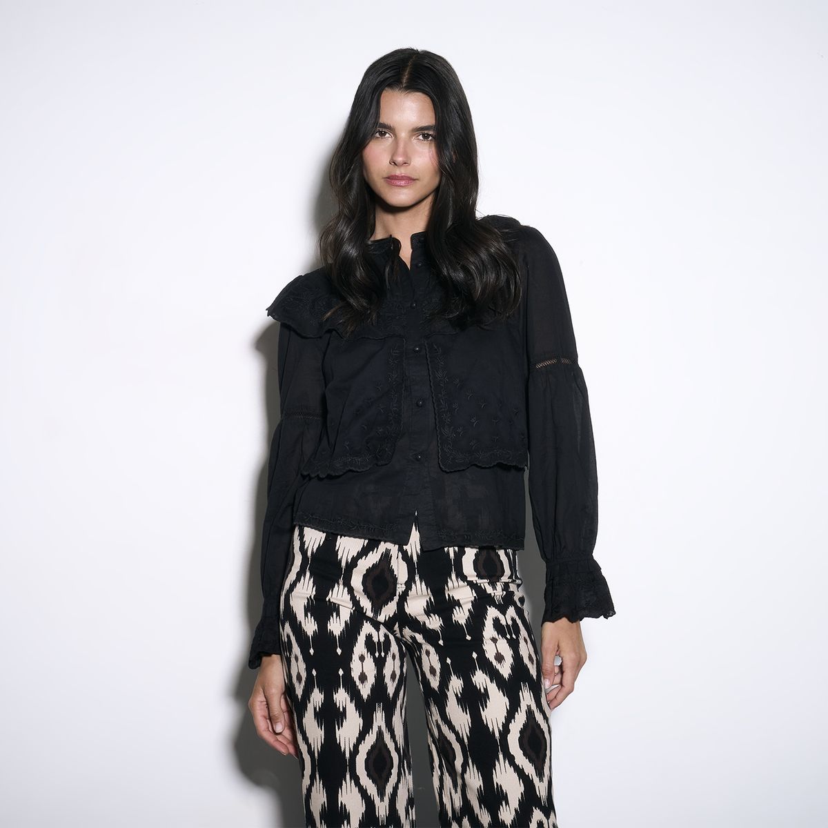 LOUNGE - Blusa Amsterdam Solsticio LOUNGE