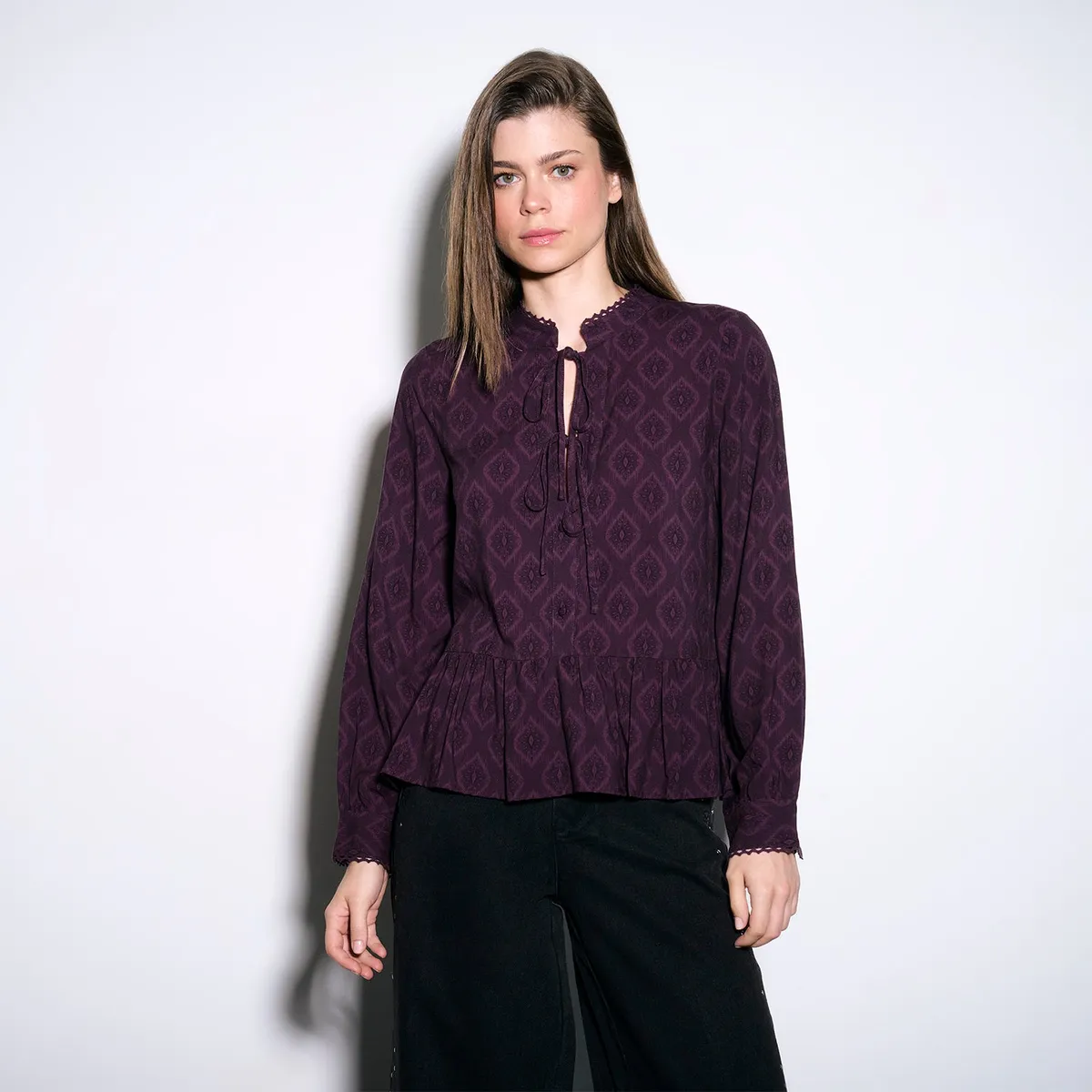 LOUNGE - Blusa Lund Solsticio LOUNGE