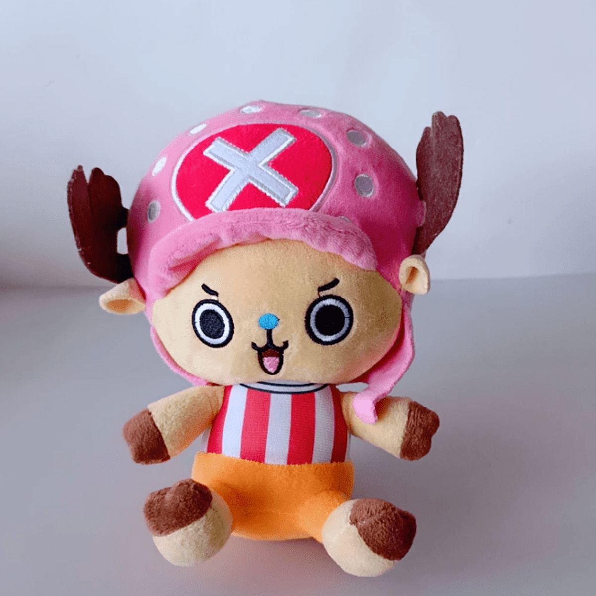 GENERICO - peluche tony tony chopper  de one piece 23cm