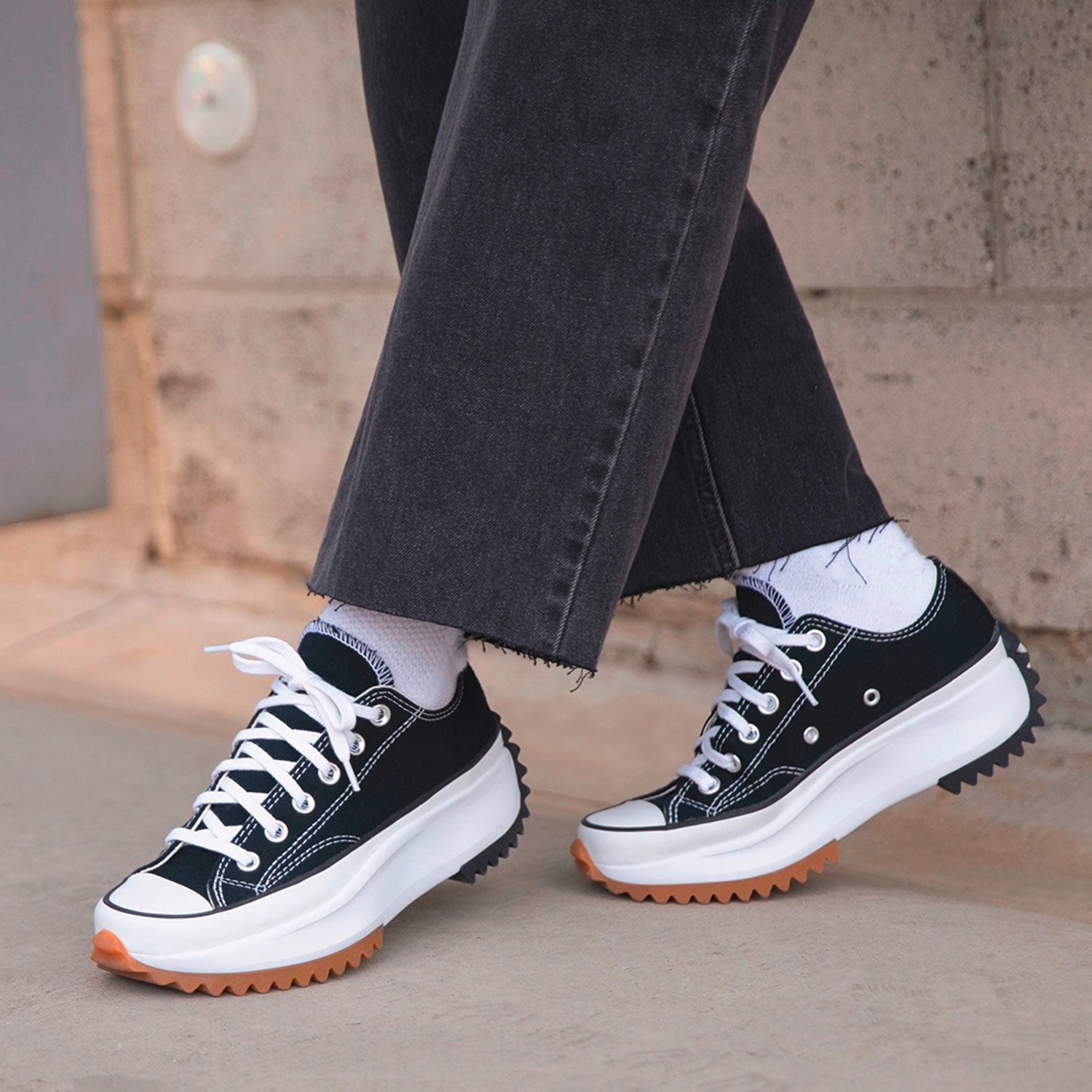 CONVERSE Run Star Hike Zapatilla Urbana Plataforma Mujer Negra
