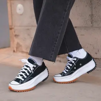 CONVERSE - Run Star Hike Zapatilla Urbana Plataforma Mujer Negra