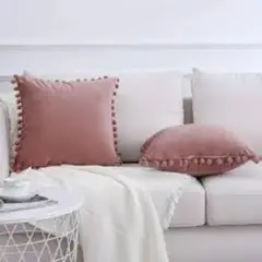 TODOHOGAR SANTIAGO DE CHILE - Set de 2 cojines de terciopelo con pompom - ROSADO