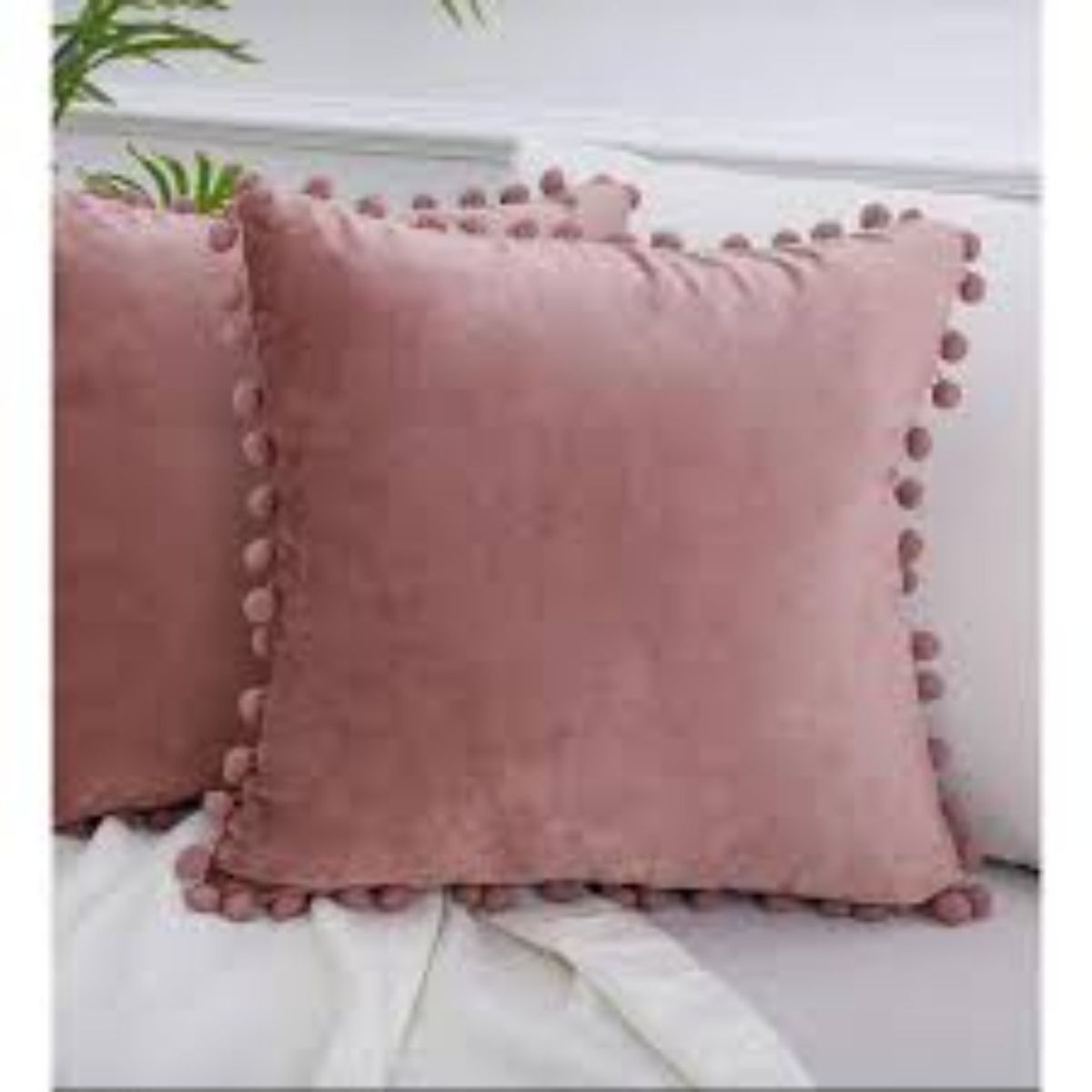 TODOHOGAR SANTIAGO DE CHILE - Set de 2 cojines de terciopelo con pompom - ROSADO