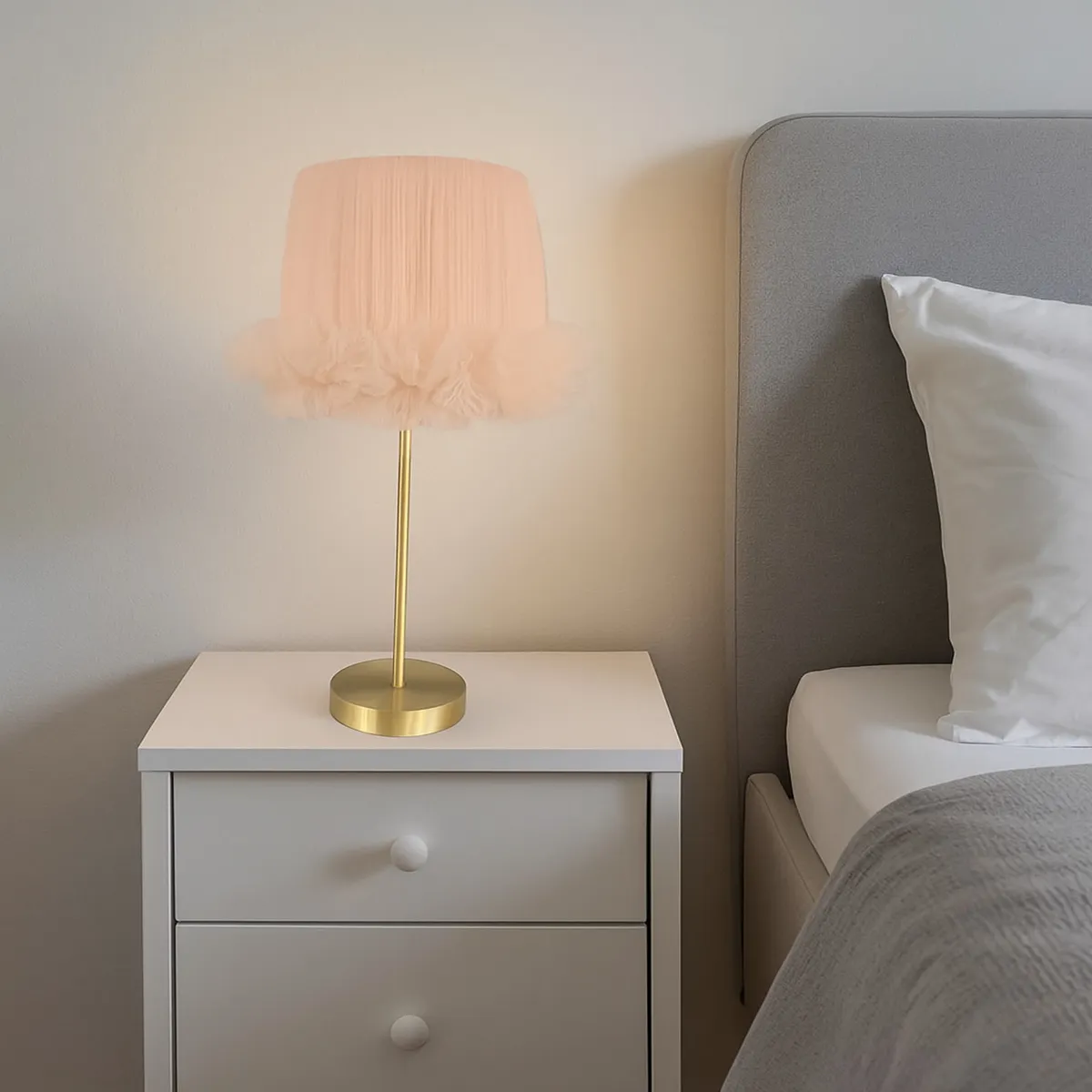 DECORACION CREATIVA - Lampara Mesa Linea Nube Beige - Base Dorada Infantil-Juvenil