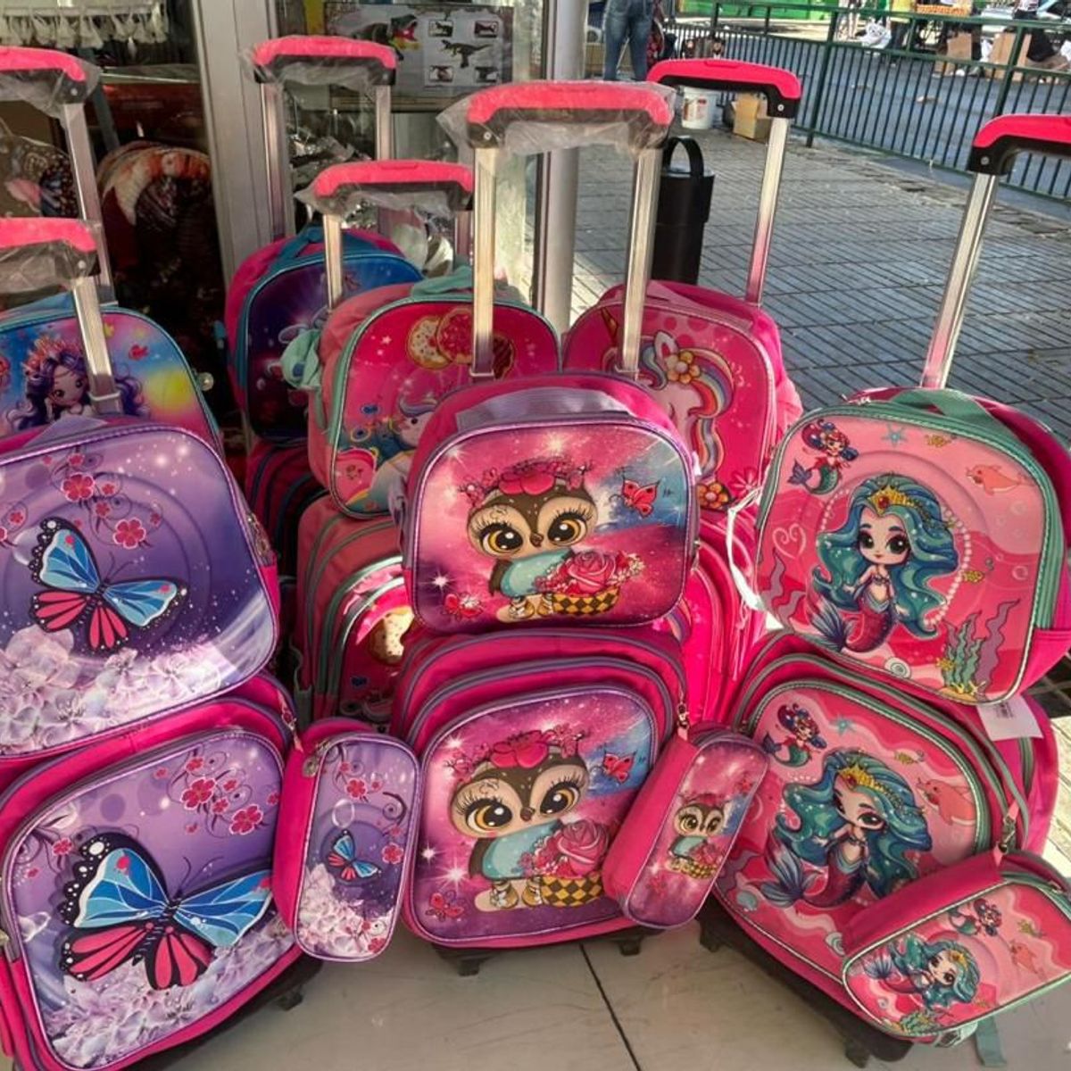 GENERICO - MOCHILAS CON RUEDAS CON HERMOSOS DISEÑOS INFANTILES