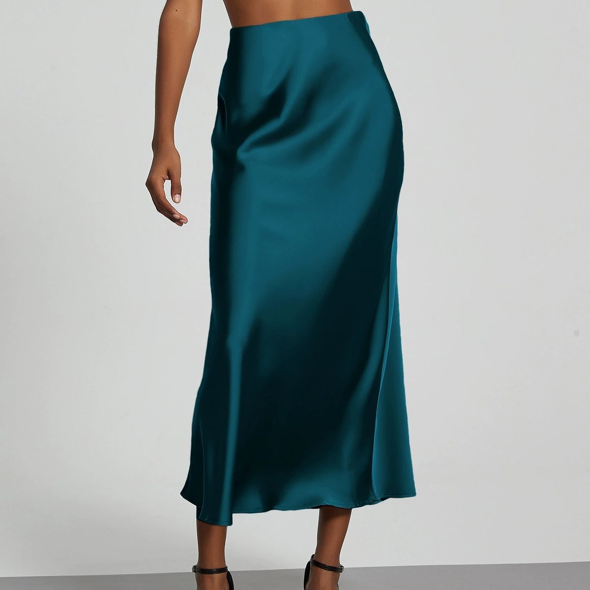 VELVET - Falda Satinada Zoe Negra