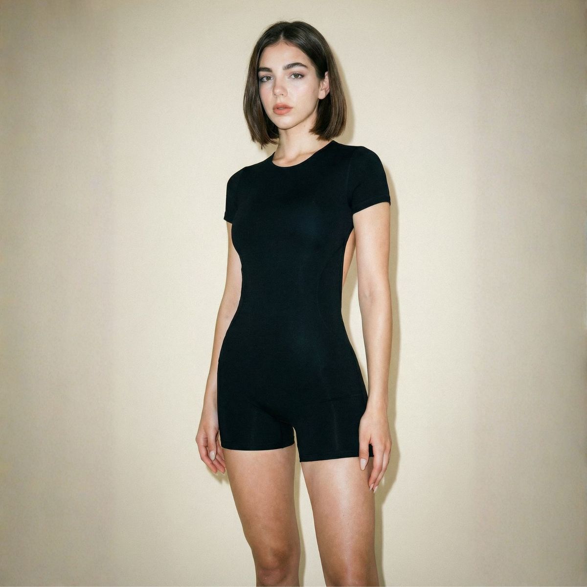 NOVY - Enterito Corto Espalda Abierta Licra Yoga Gym Novy Fitness