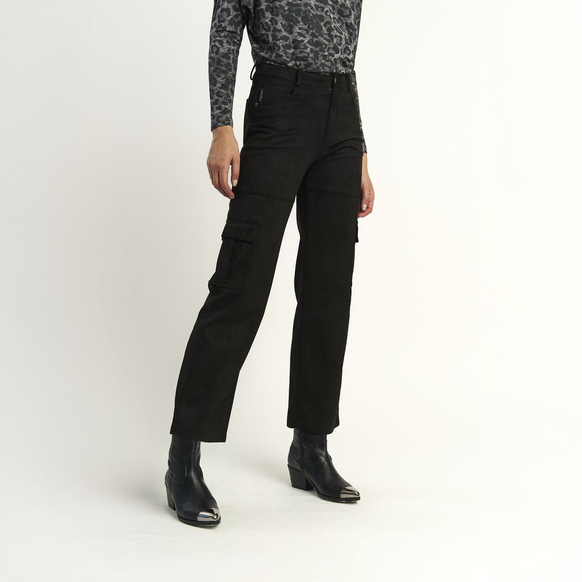ELLUS - Pantalon Ellus Mujer Cargo Recta Suede Negro