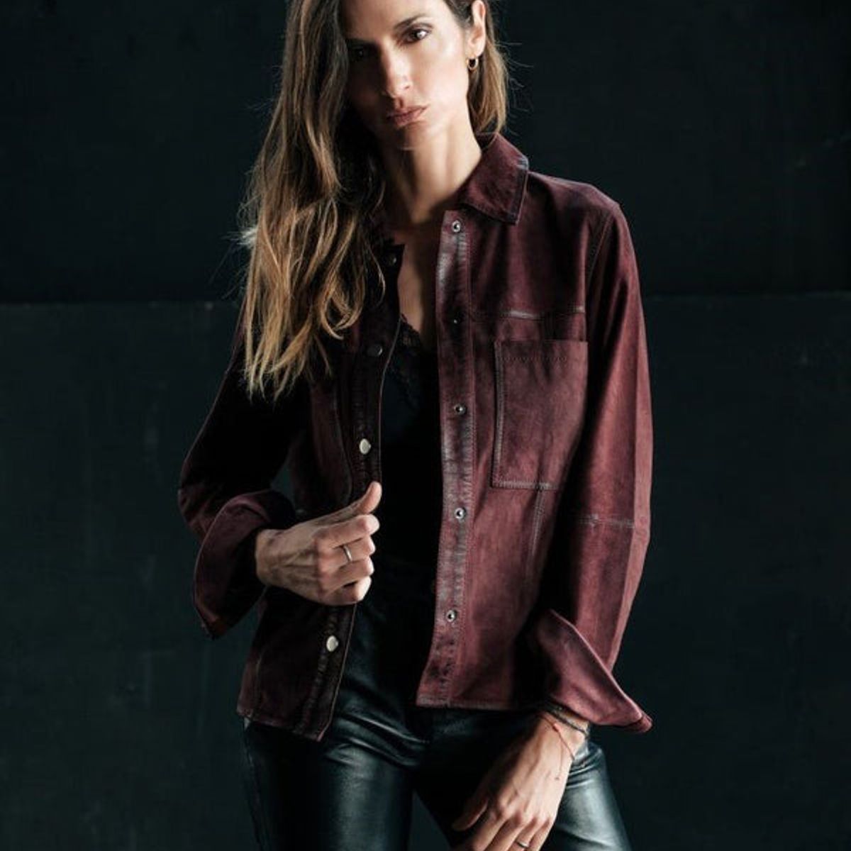 BOR - Camisa Gamuza Moss Burdeo