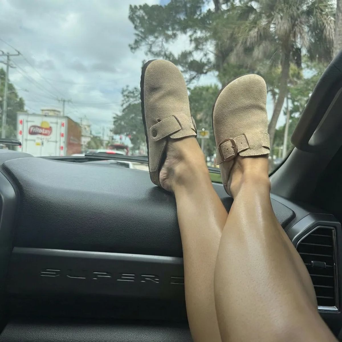 BOVINITA - Zueco Mujer Beige Plataforma Gamuza Liviano Sueco Comoda