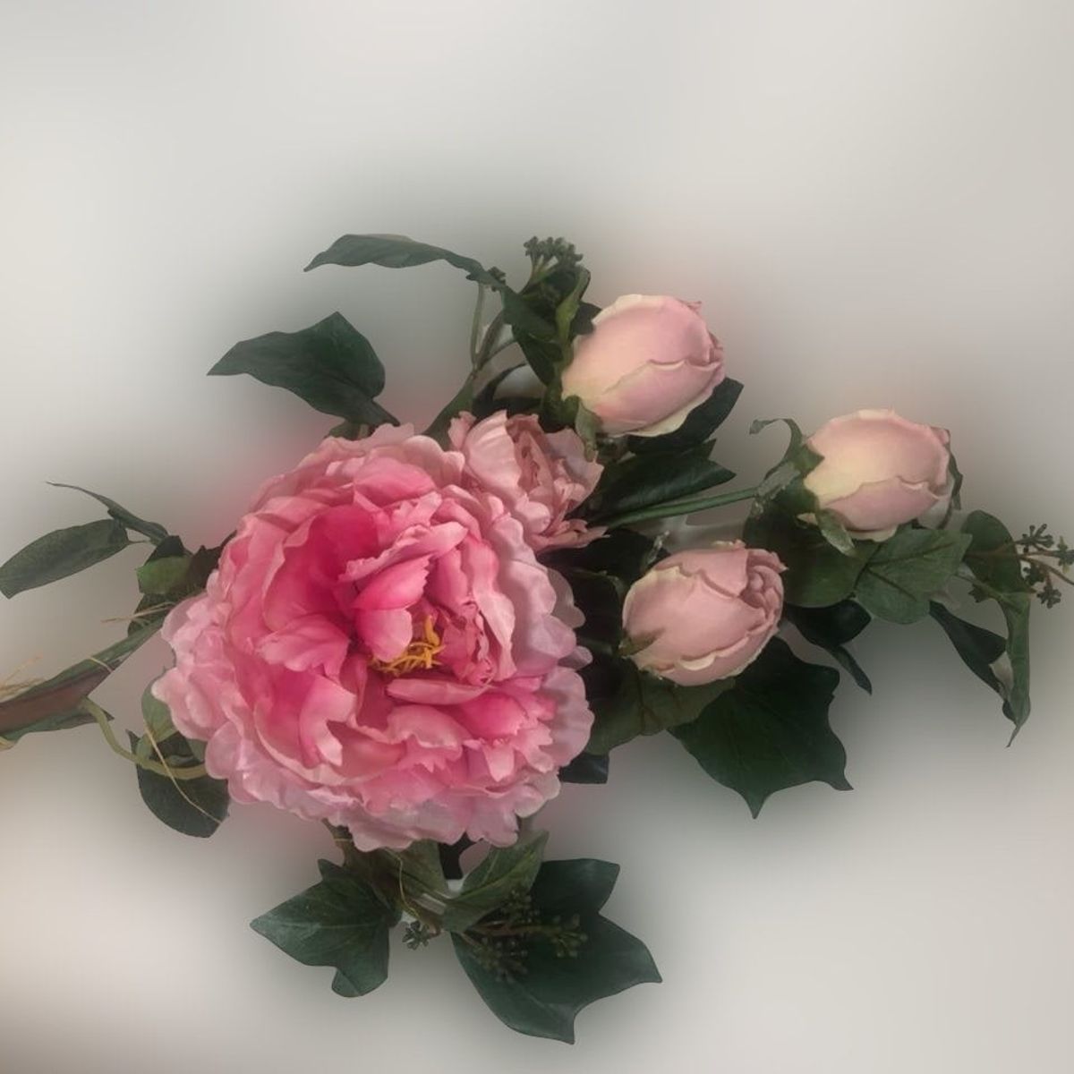 COREL - Arreglo de rosas rosada Artificial - Estilo Natural para Interiores y Vitrinas