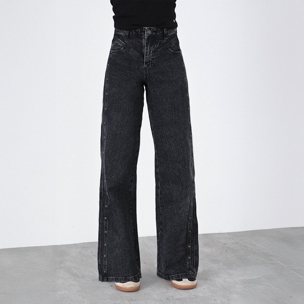 RAINDOOR - Pantalón Cortes Black