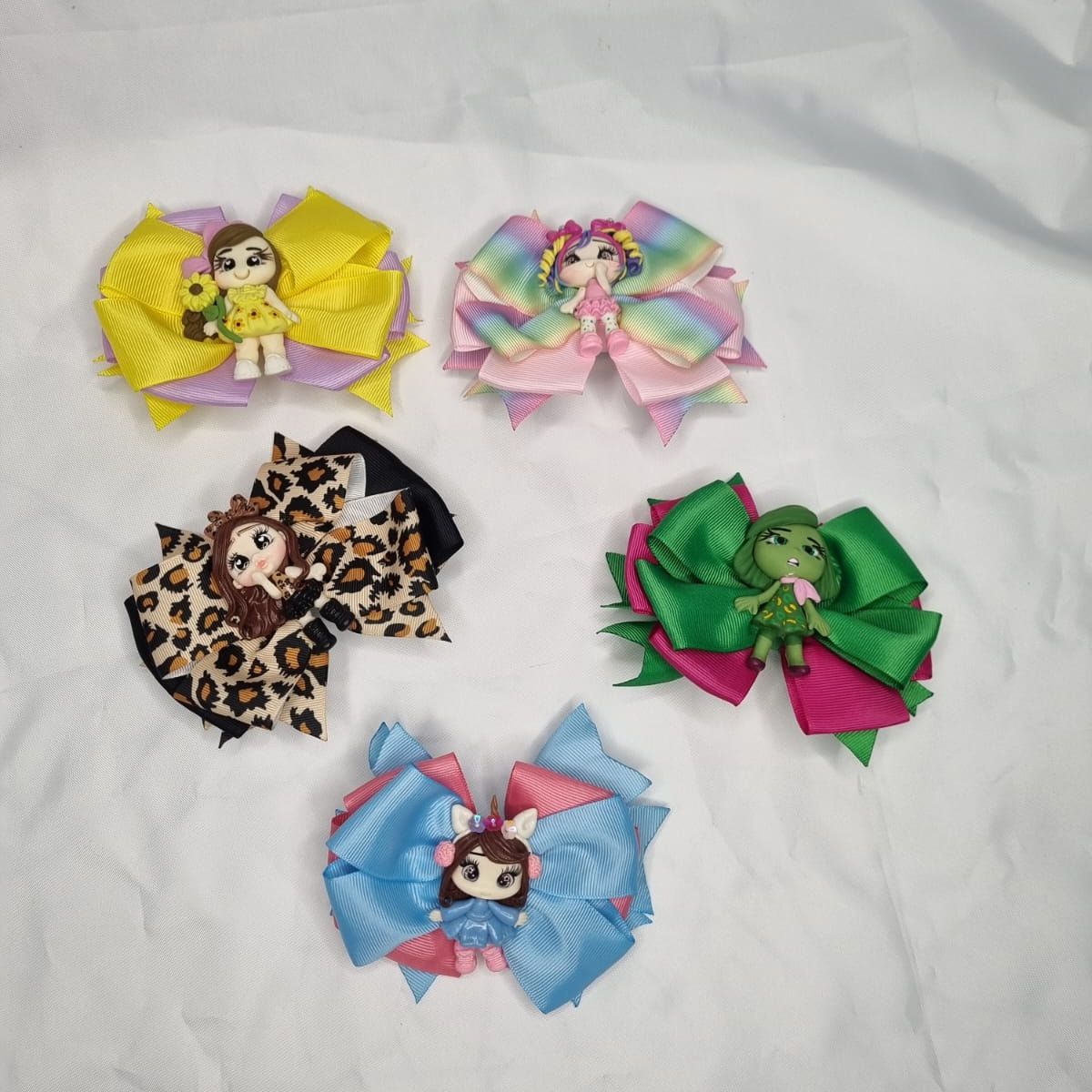 EL ESPACIO DE TOMMY - Set 5 lazos para niñas muñecas de porcelana