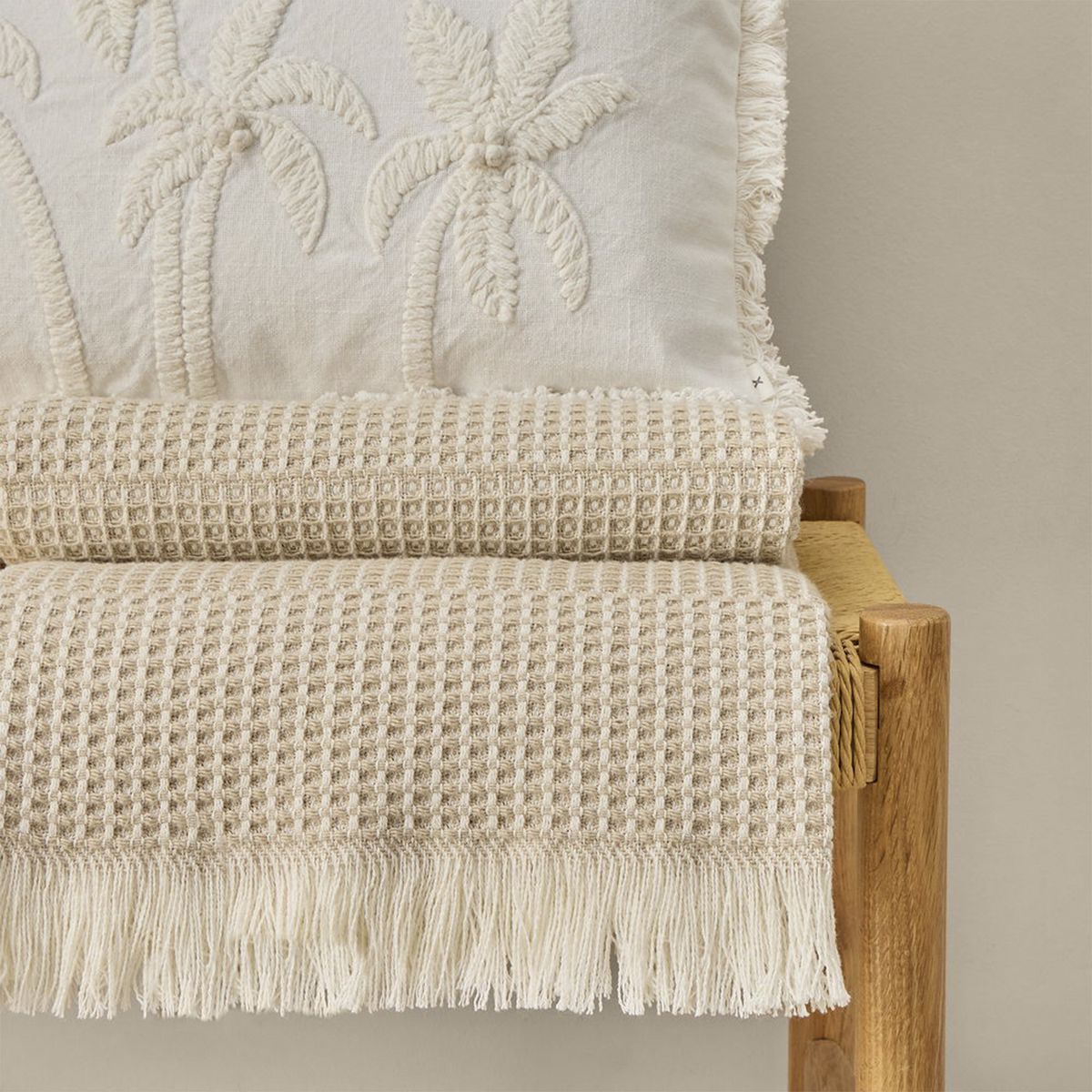 TEXTURA INTERIORS - Manta Vima 130x170 Beige Textura Interiors