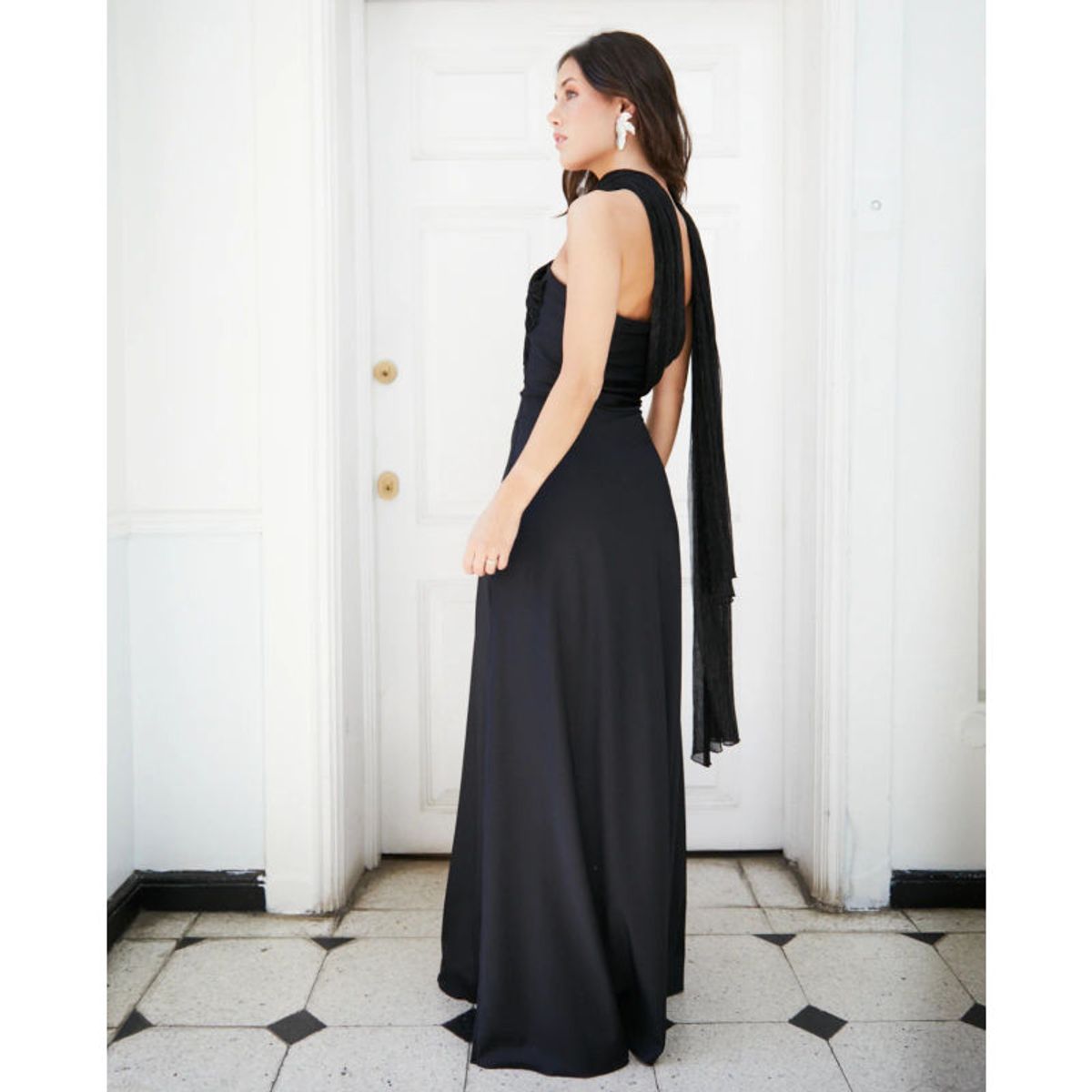 MI PLACARD - Vestido Largo de Fiesta Gabriela Lazos Transparentes Brillantes Negro