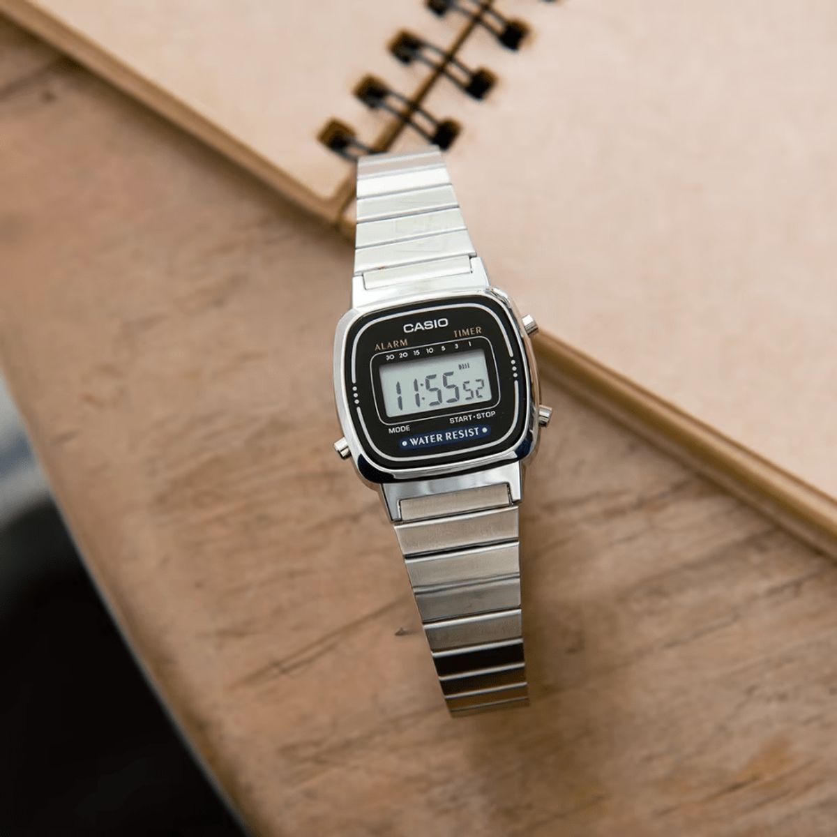 CASIO - RELOJ CASIO LA670WA-1DF VINTAGE MINI PLATEADO MUJER
