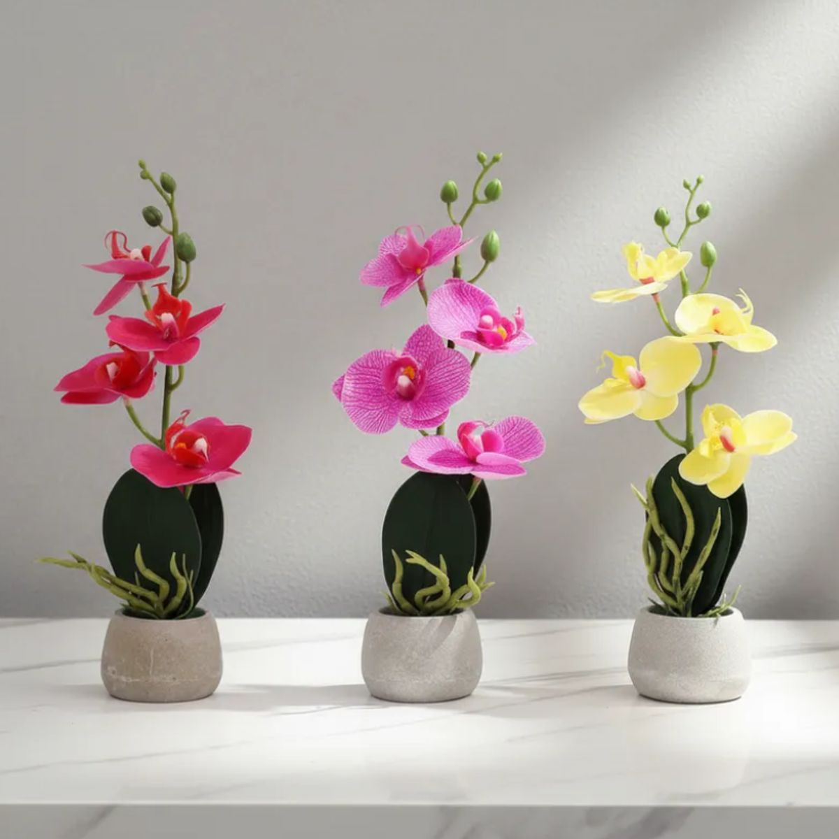 GENERICO - Orquídea Artificial Decorativa Con Macetero  30cm