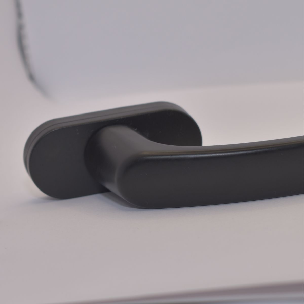 GENERICO - Manilla Cremona Recta Lisa  Ventana PVC y Aluminio
