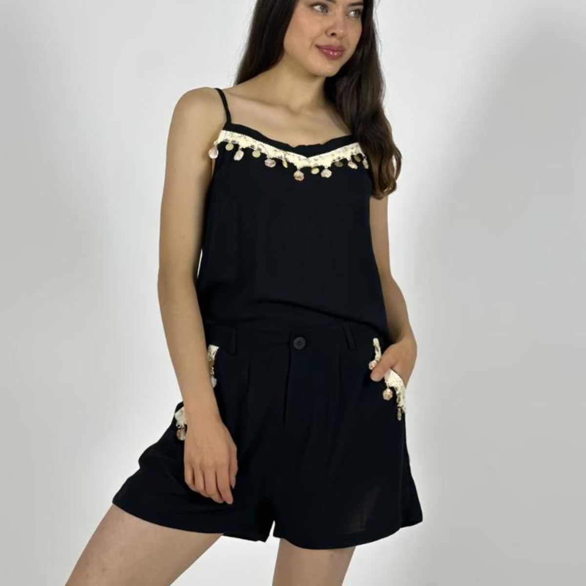 ENIGMATICA BOUTIQUE - Conjunto Boho Conchas Circulos Dorados