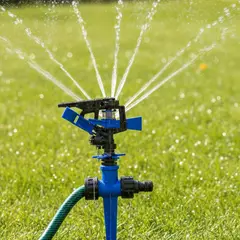 GENERICO - ASPERSOR CON ESTACA