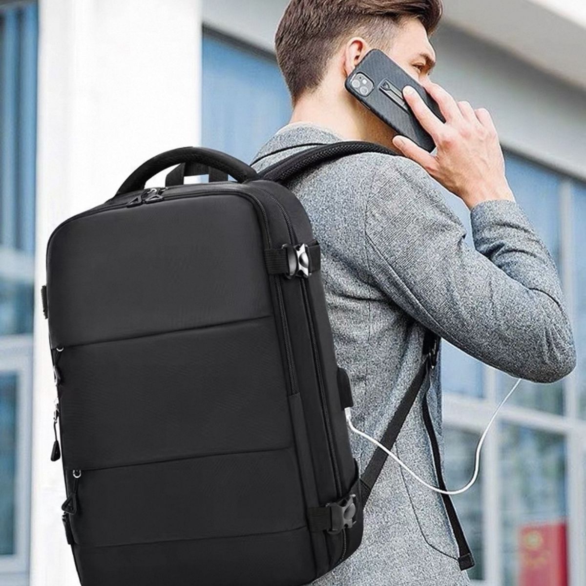 MOMO - Mochila de viaje extragrande y resistente,  facilita el transporte y protege la espalda 501