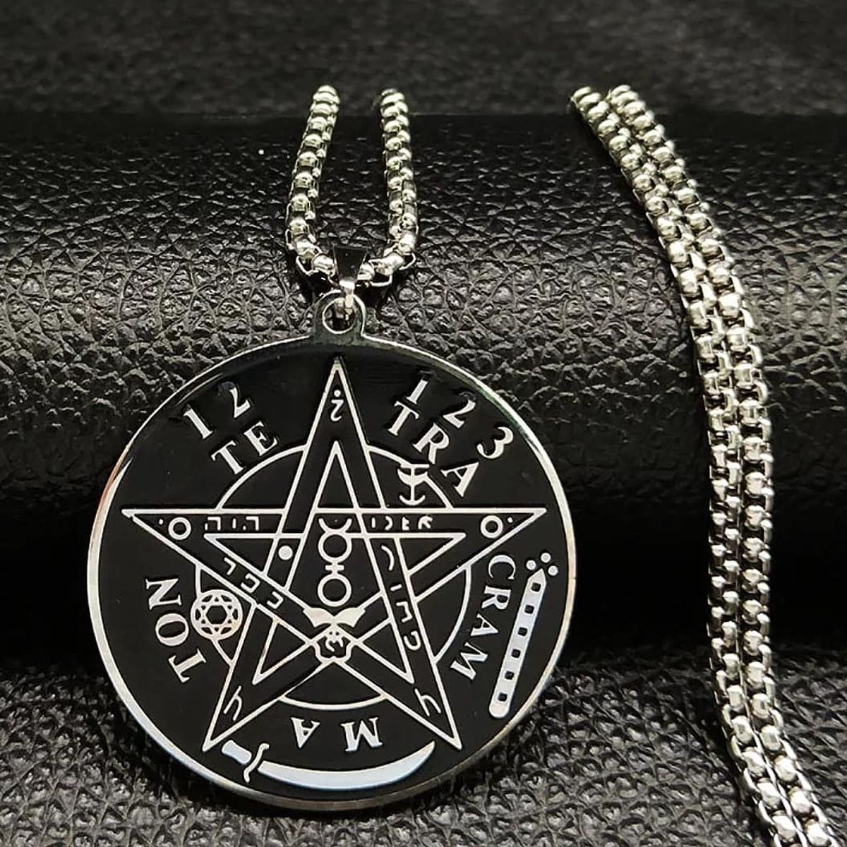 GENERICO - Collar Pentagrama Estrella Black Hombre Moda Masculina