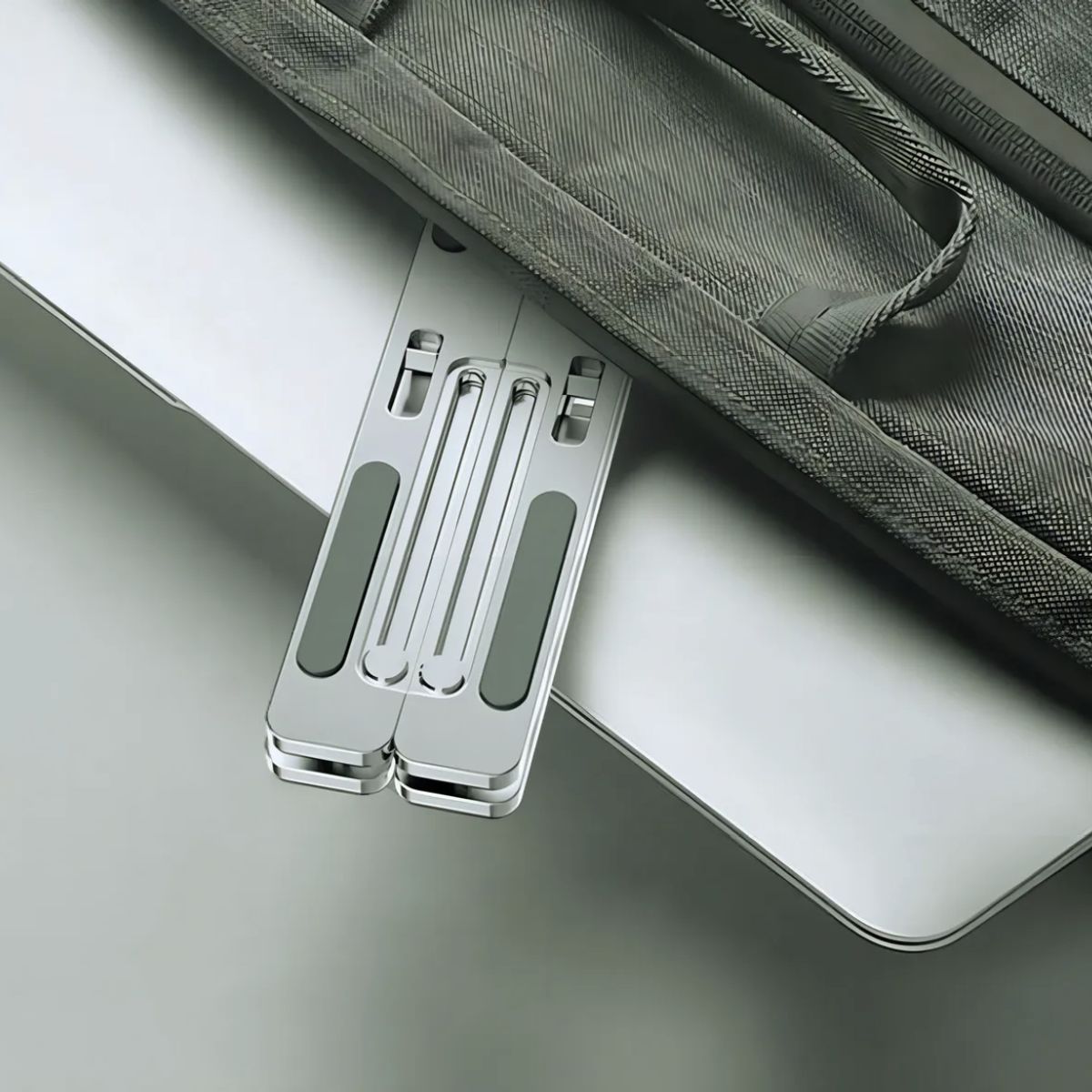 GENERICO - Soporte Para Macbook Base Notebook Aluminio Vertical Laptop Color Plateado