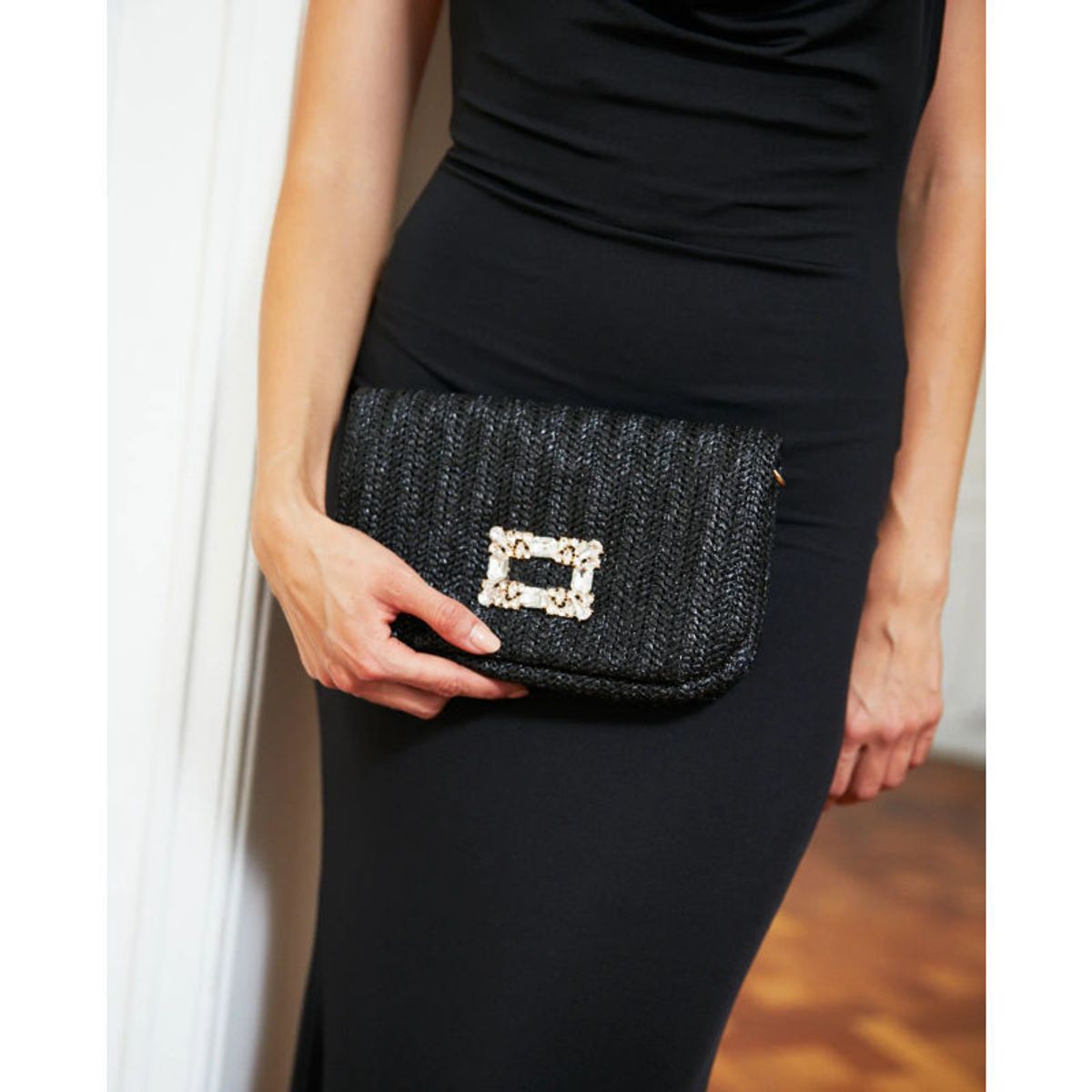 MI PLACARD - Clutch Olivia Rafia Con Aplicación Piedras Negro