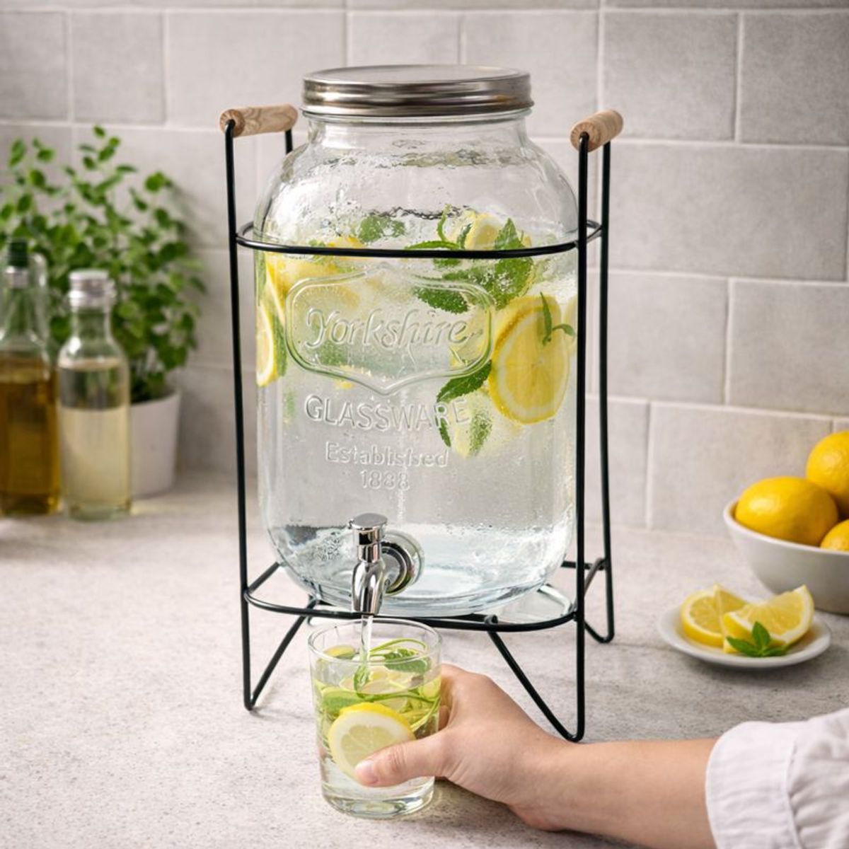 GENERICO - Dispensador Bebidas Vidrio 8L Con Llave Y Base Metalica