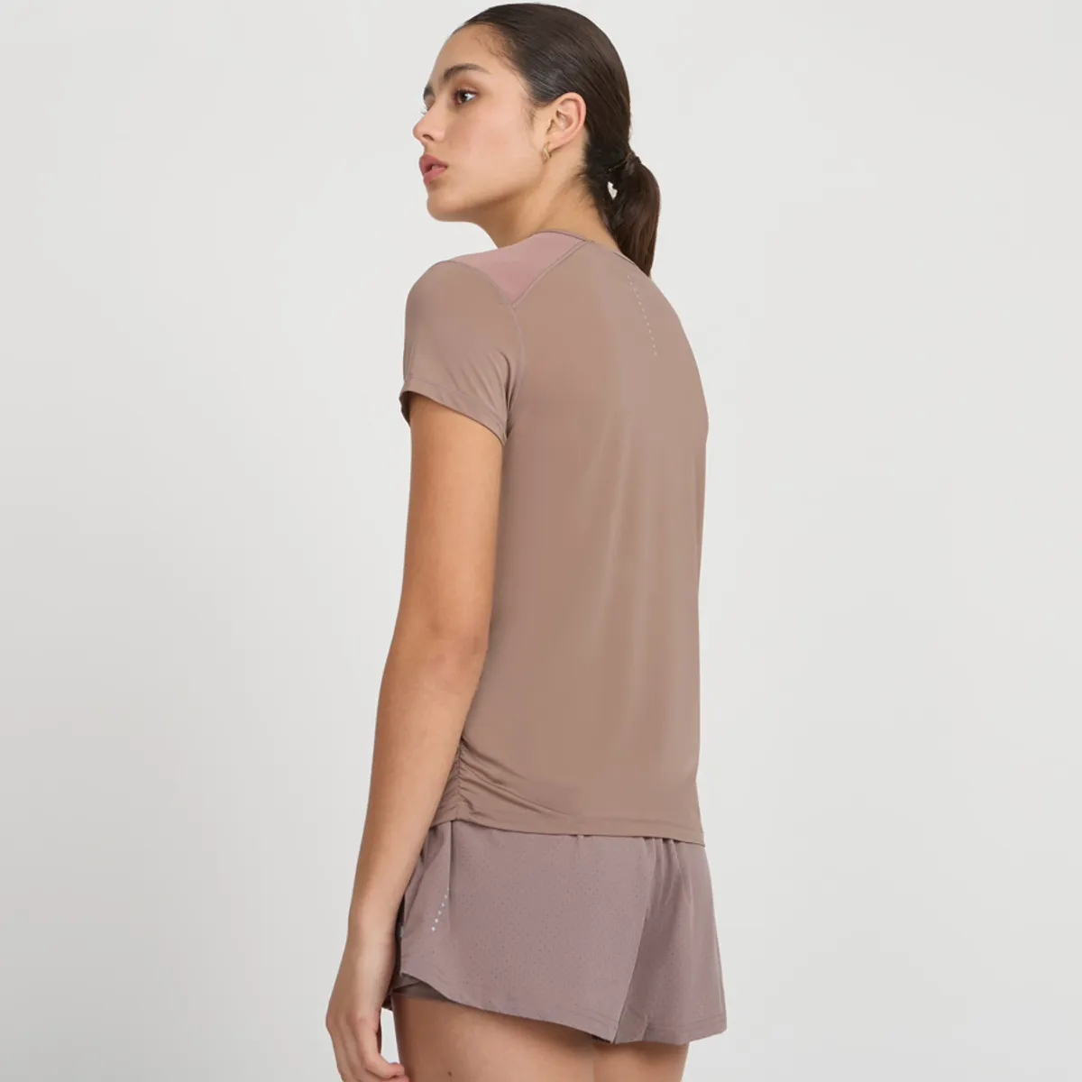 ELLESSE - POLERA MUJER ELLESSE ROXANA CAFÉ