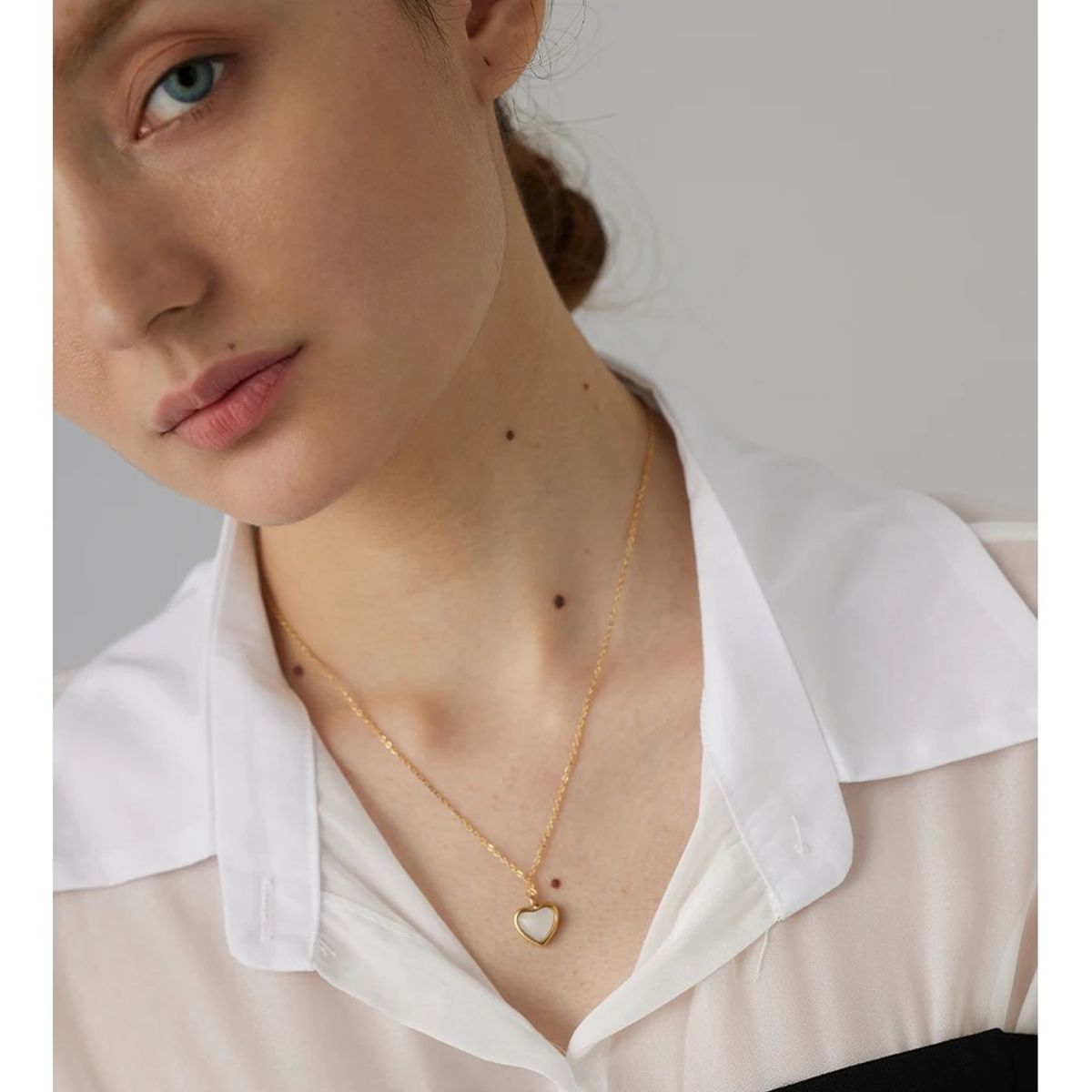 LUXURYJOYAS - Collar Corazón piedra ágata sello oro 18k LUXURYJOYAS