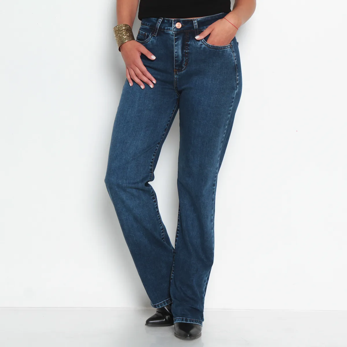 WADOS - JEANS MUJER BASICO RECTO TIRO ALTO PRETINA UN BOTON