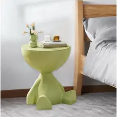 GENERICO - MESA DE ARRIMO EL GUARDIAR SENTADO ESCULTURAL VERDE