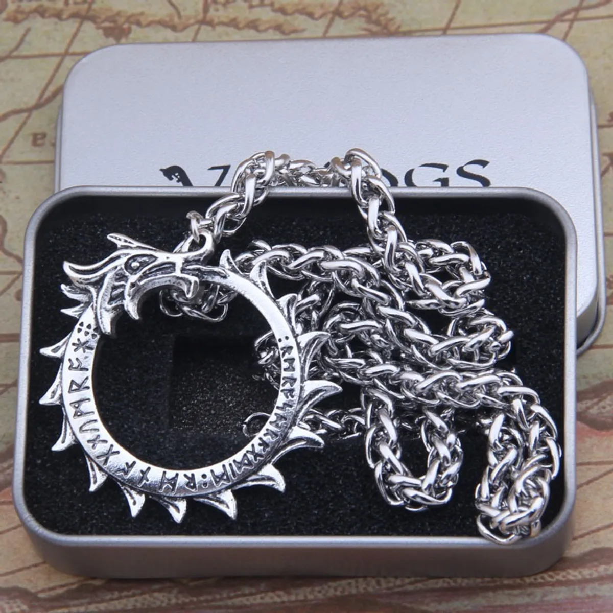 GENERICO - Collar Brujula Dragon Vikingo Hombres Caballero Moda 2021