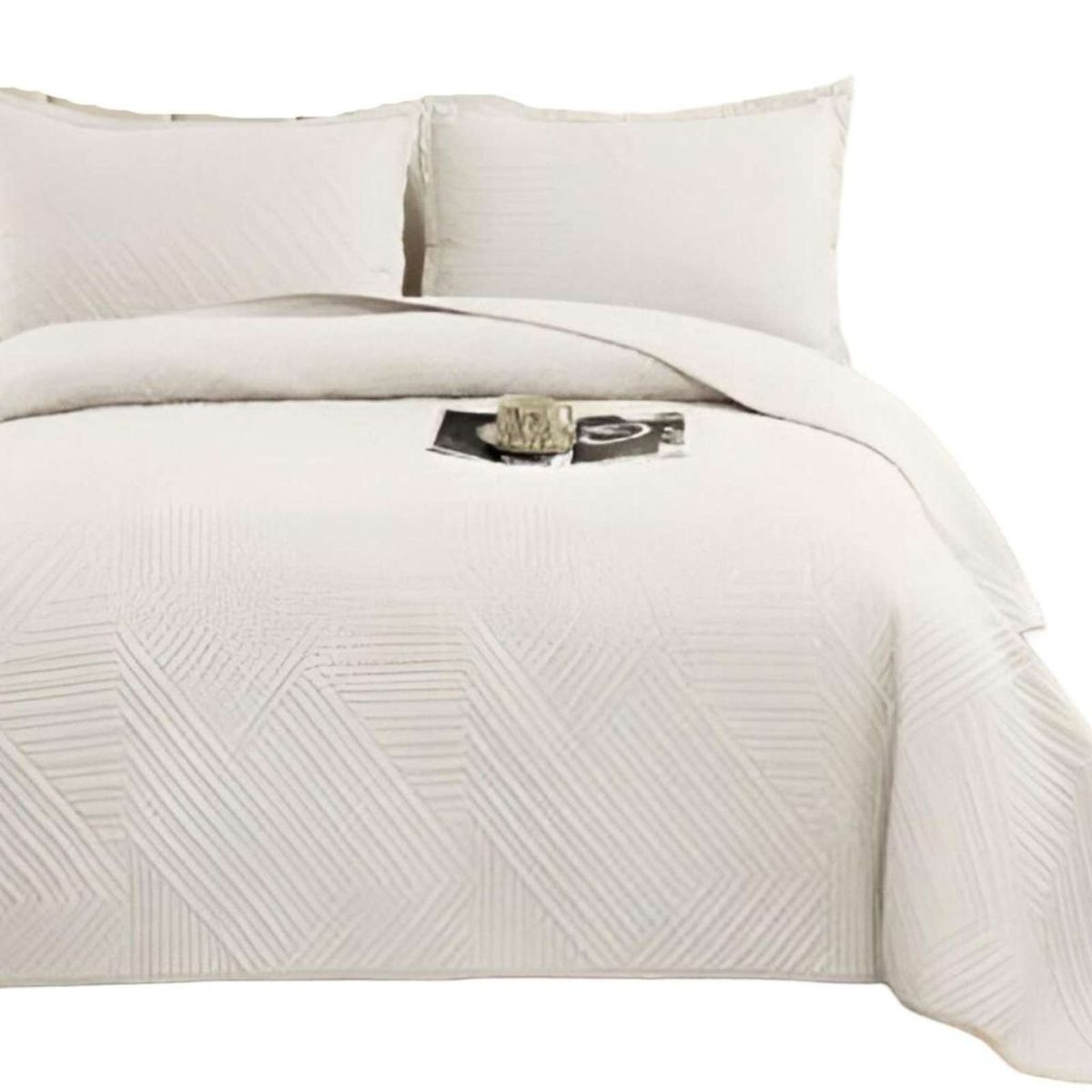GENERICO - COBERTOR DE LUJO QUILT VERANO PLAZA Y MEDIA BLANCO_.