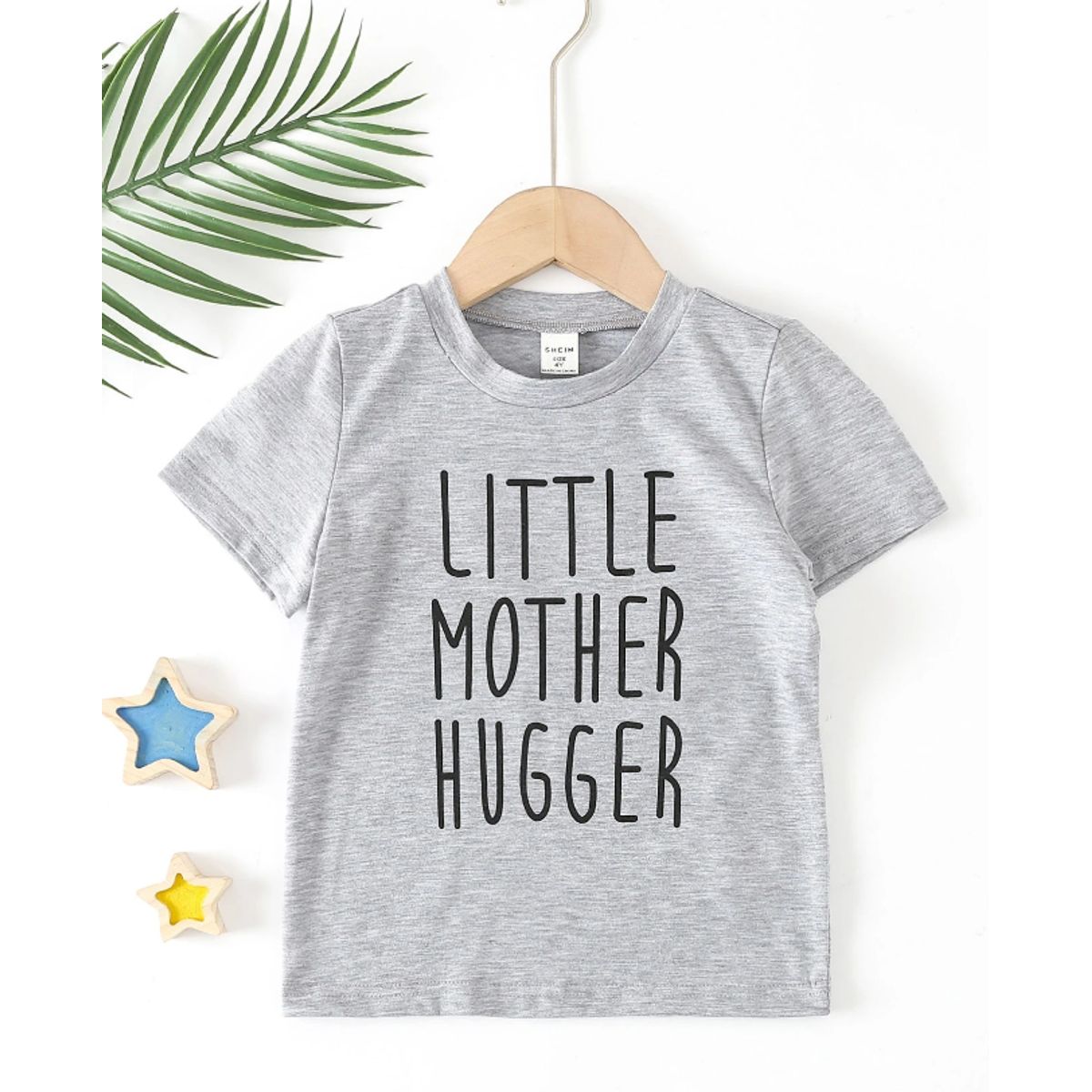 KIRAMA CLOTHING STORE - Camiseta Infantil “Little Mother Hugger”  Gris