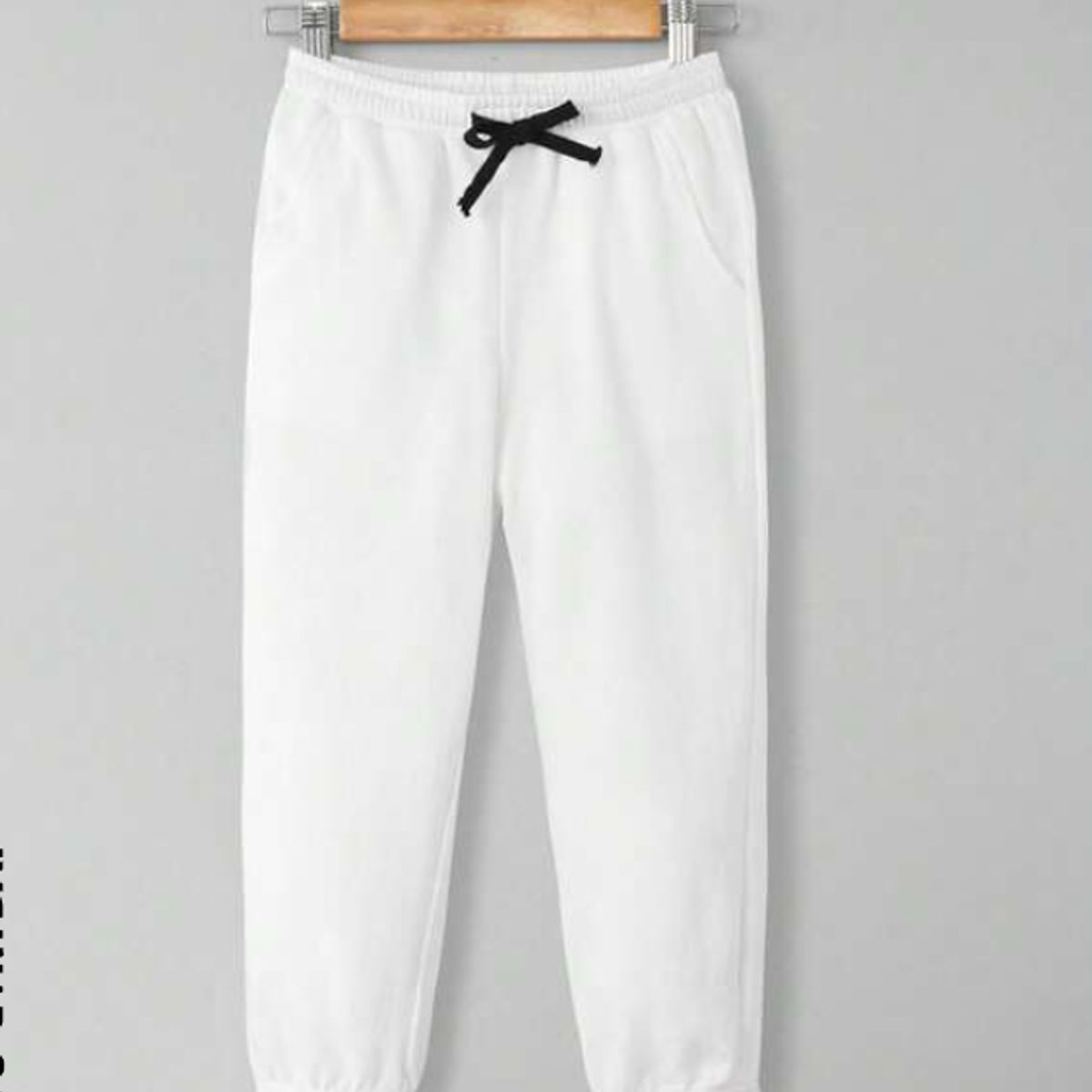 KIRAMA CLOTHING STORE - Pantalón Buzo Jogger Niños Básico