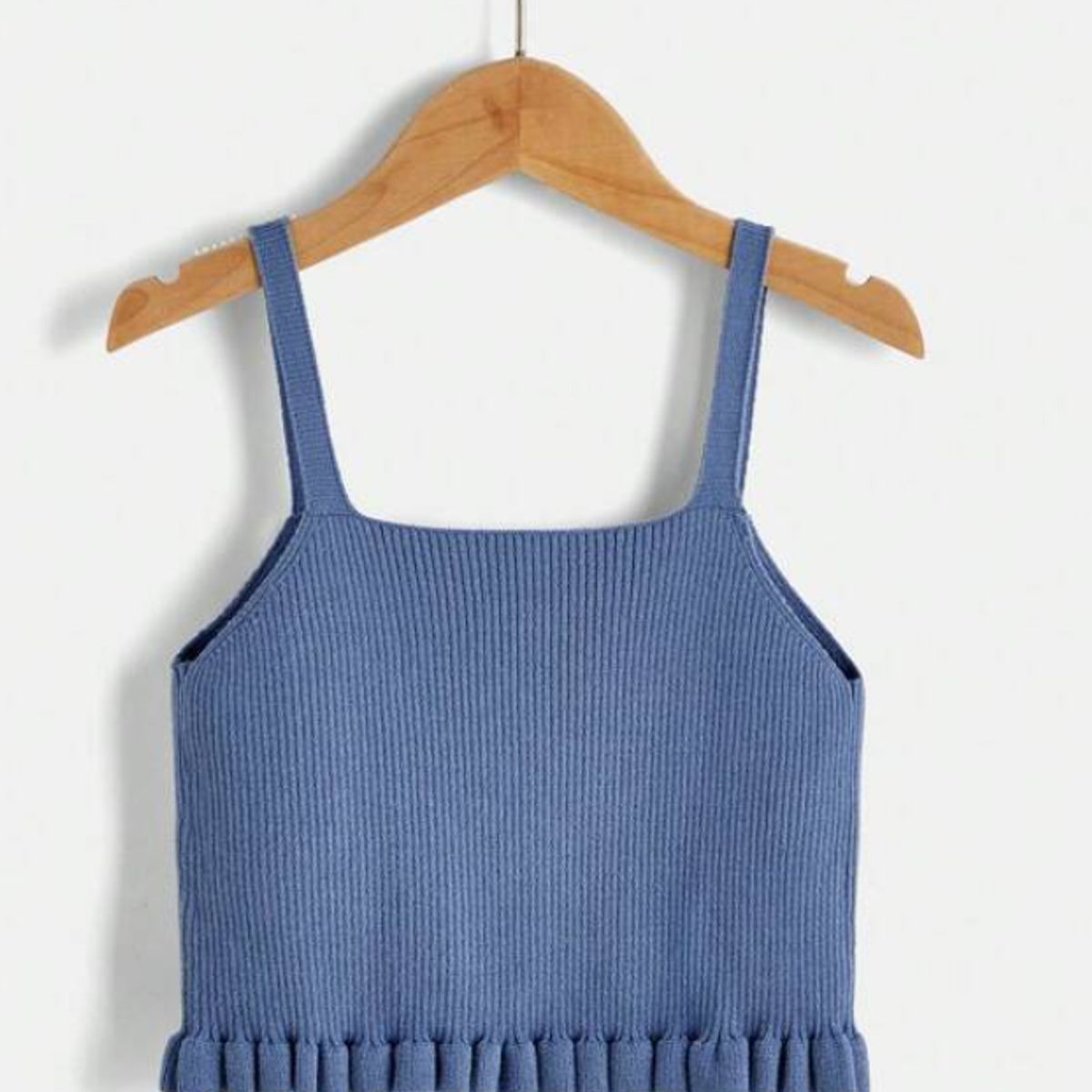 KIRAMA CLOTHING STORE - Top Niña de Punto Azul Sin Mangas con Flores y Vuelo