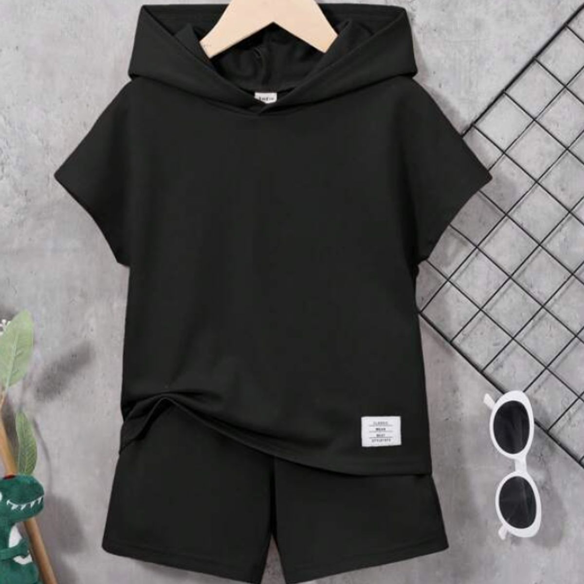 KIRAMA CLOTHING STORE - Conjunto Infantil Niño 2 Piezas Polera con Capucha y Short Deportivo