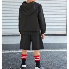 KIRAMA CLOTHING STORE - Conjunto deportivo niño sudadera con capucha y short negro