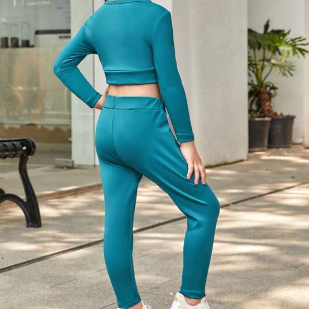 KIRAMA CLOTHING STORE - Conjunto niña crop manga larga y leggings azul