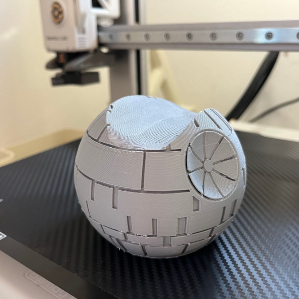 GENERICO - Soporte para Mando ps5- Nave Espacial Redonda