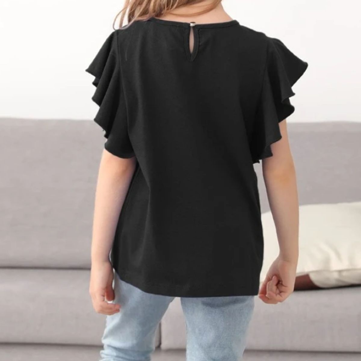 KIRAMA CLOTHING STORE - Blusa Infantil con Volantes y Detalle Cut-Out  Negra