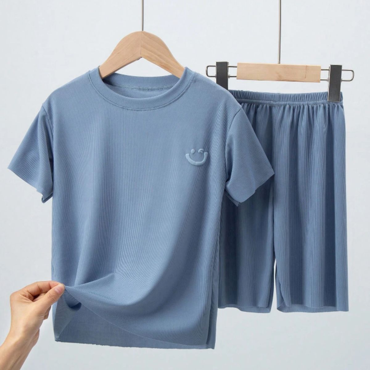 KIRAMA CLOTHING STORE - Set Infantil de Camiseta y Shorts Deportivos  Azul