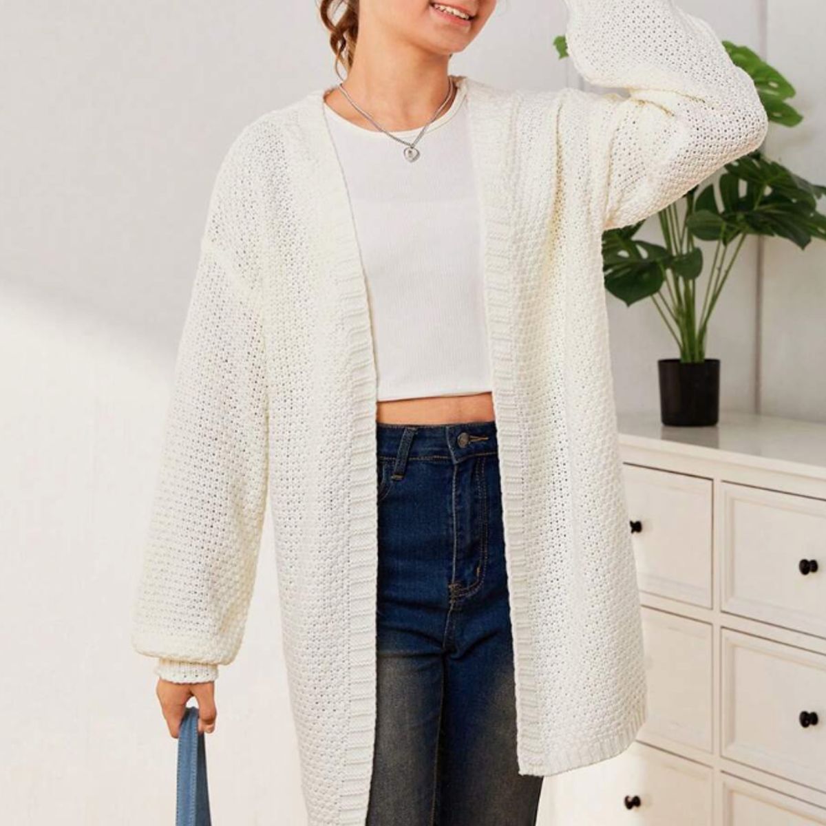 KIRAMA CLOTHING STORE - Cardigan Infantil de Punto con Textura Suave  Blanco